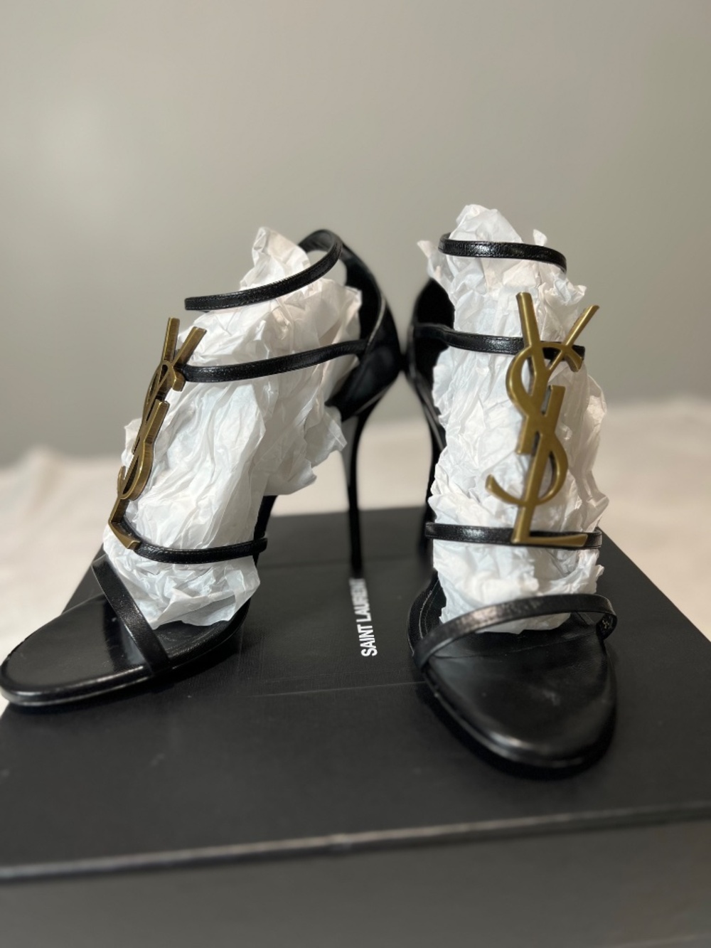 YSL Yves Saint Laurent cassandra sandal - Picture 5 of 16